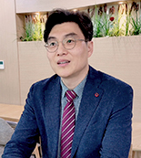 네트워크보안, 산업제어시스템보안, 융합보안교수 사진